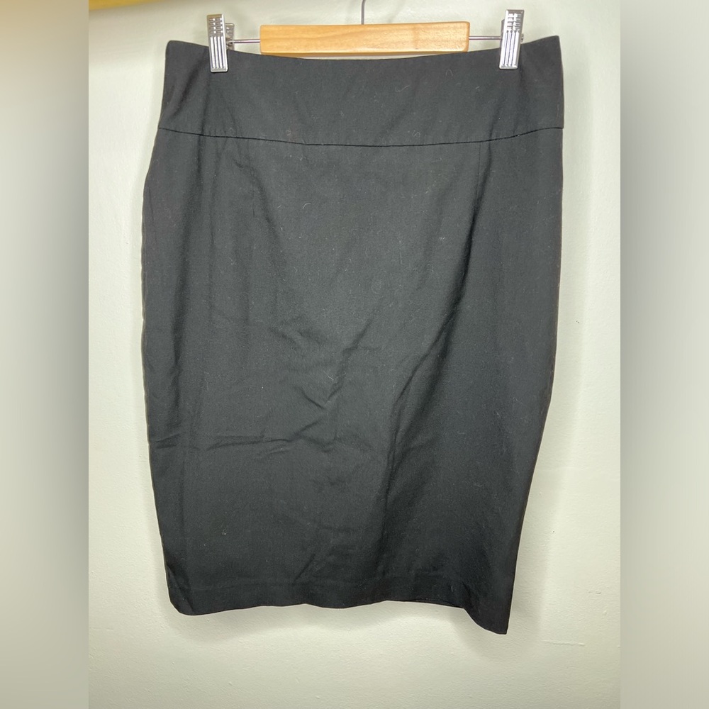 Mossimo Black Knee Length Pencil Skirt